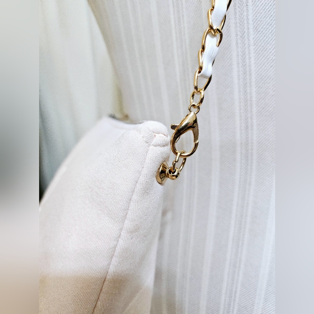 ❌️SOLD❌️ 🤍Dior Upcycled Crossbody Bag🤍 - Picture 2 of 11